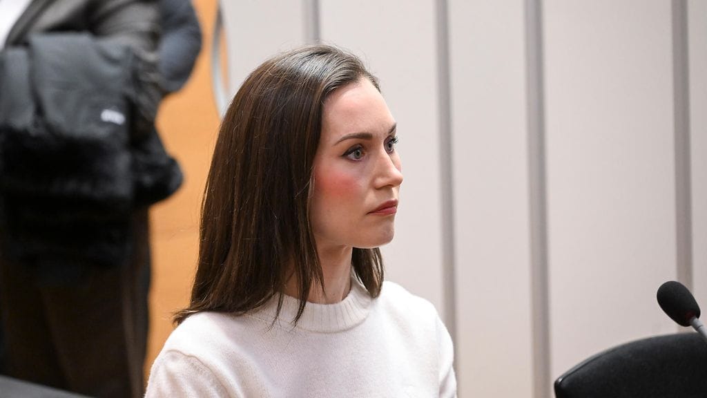 Käräjäoikeus määräsi Marinin suojaksi miehelle lähestymiskiellon tammikuussa. Kuva on tammikuulta.