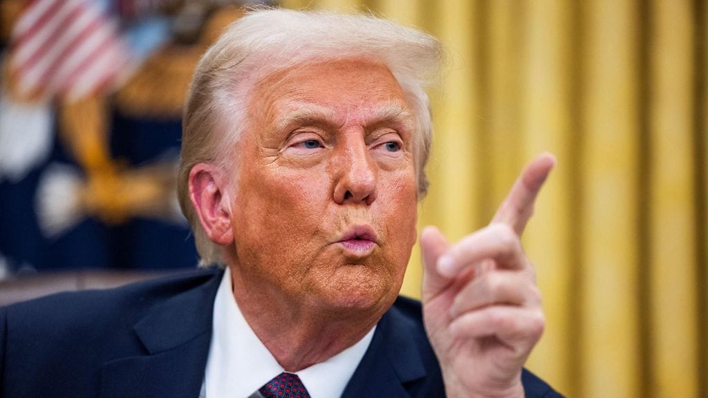 Trump väläytteli jo edellisellä kaudellaan ajatusta Grönlannin ostamisesta Tanskalta.