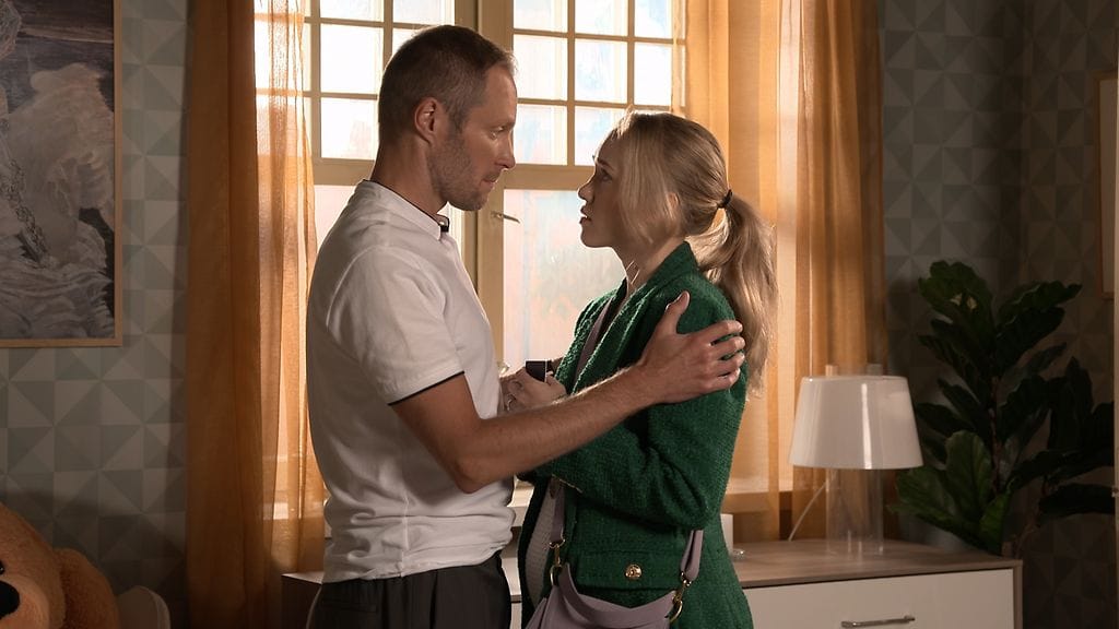 4699 01 daniela noel