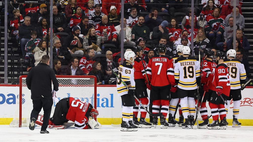 Ruotsalaisvahti Jacob Markström koki kovia Red Devilsin maalilla.