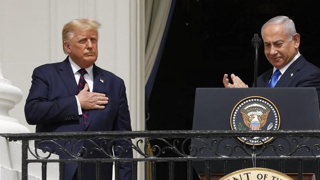 Israelin pääministeri Benjamin Netanyahu ja Yhdysvaltain presidentti Donald Trump Valkoisessa talossa syyskuussa 2020.