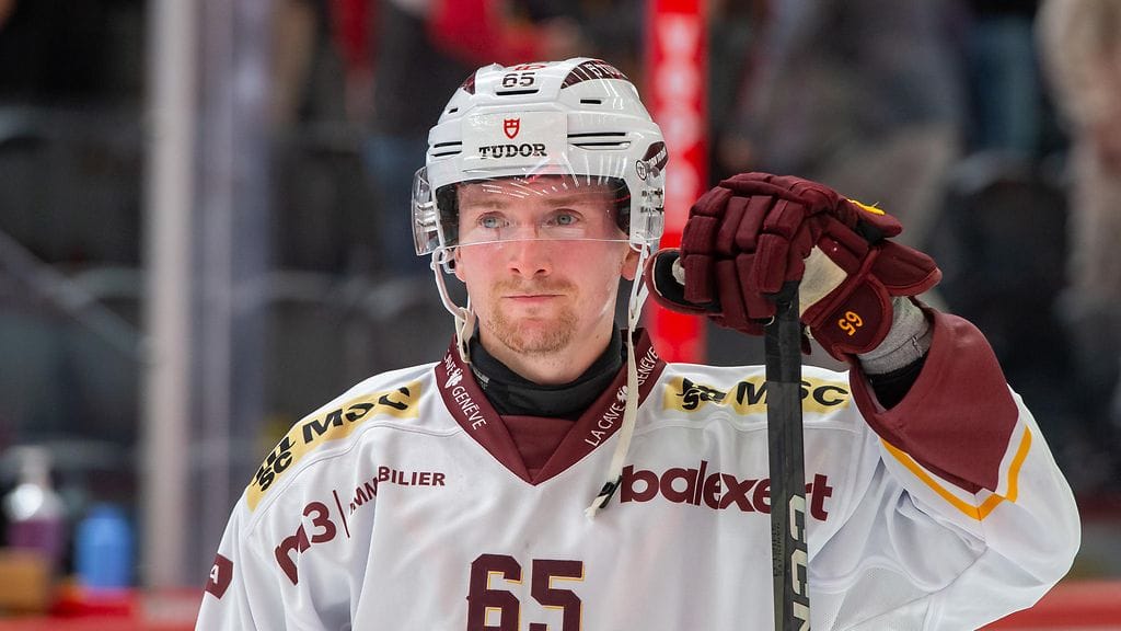 Sakari Mannisen pelit jatkuvat Sveitsissä.