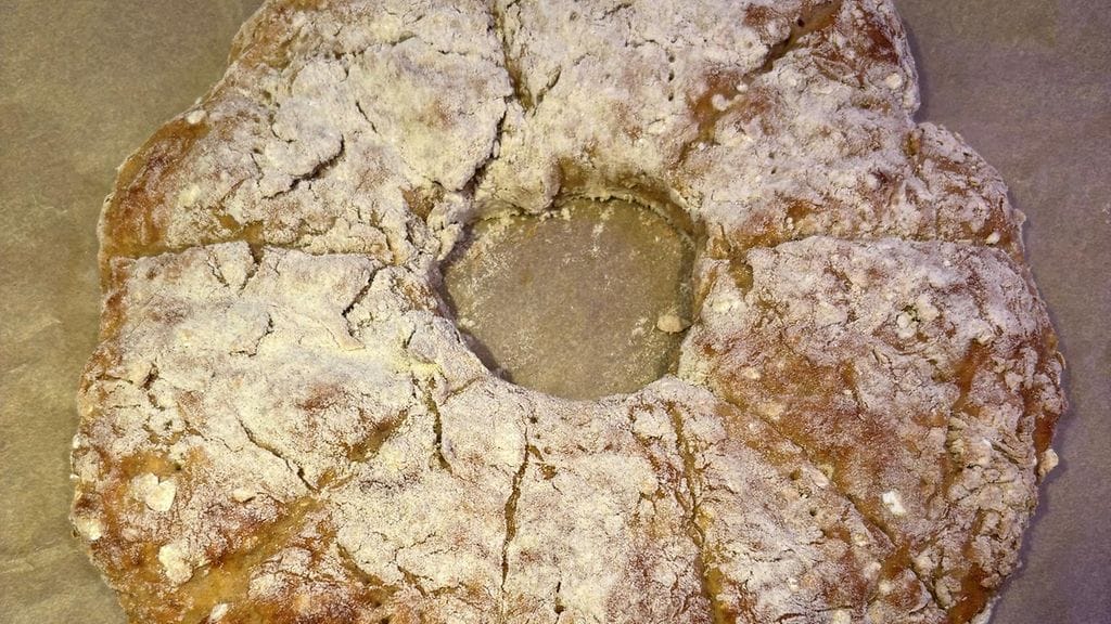 Tee helppo kaurareikäleipä kotiuunissa!