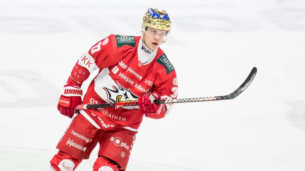 Atro Leppänen on mukana Leijonien EHT-joukkueessa.