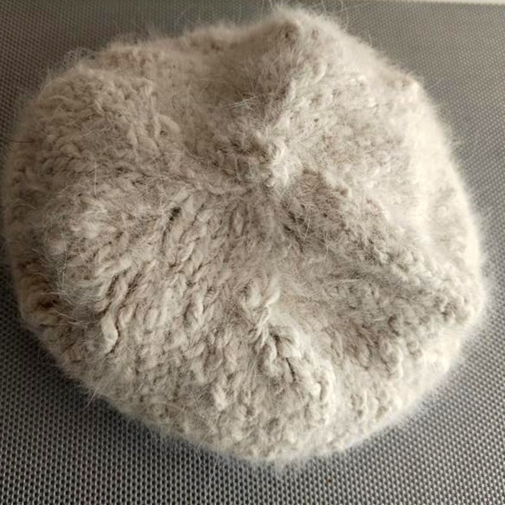 Susannan äidin kissankarvahattu