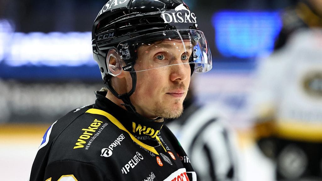 Miika Koivisto siirtyy loppukaudeksi SHL-seura Timrån riveihin.