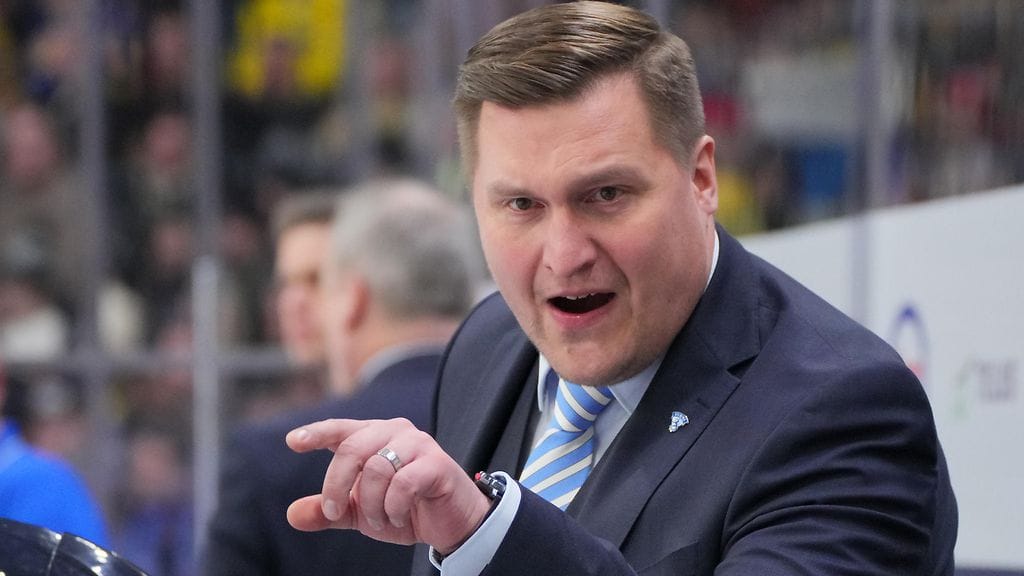 Suomen alle 20-vuotiaiden maajoukkueen päävalmentaja Lauri Mikkola.