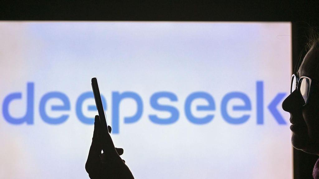 AOP Deepseek