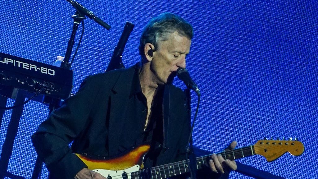 Steuart Smith jää pois Eagles-yhtyeen toiminnasta parkinsonismin vuoksi.