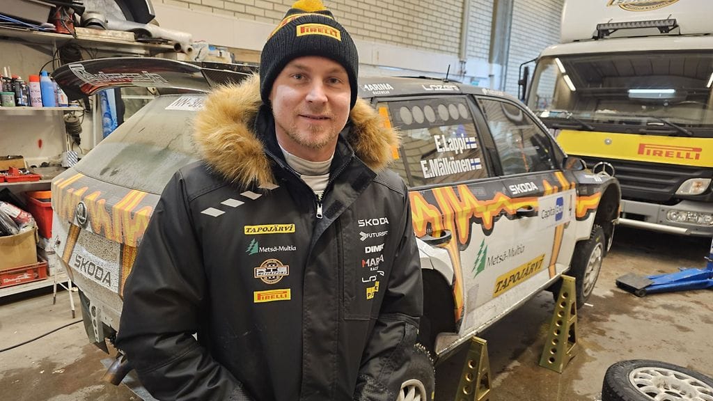 Esapekka Lappi ajoi voittoon Savonlinnan SM-rallissa.
