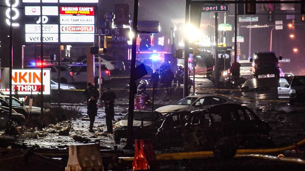 LK 1.2.2025 Philadelphia lentoturma 147121918