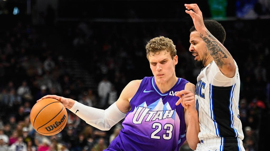 Lauri Markkanen pussitti 12 pistettä Utahin voittaessa Orlandon NBA:ssa.