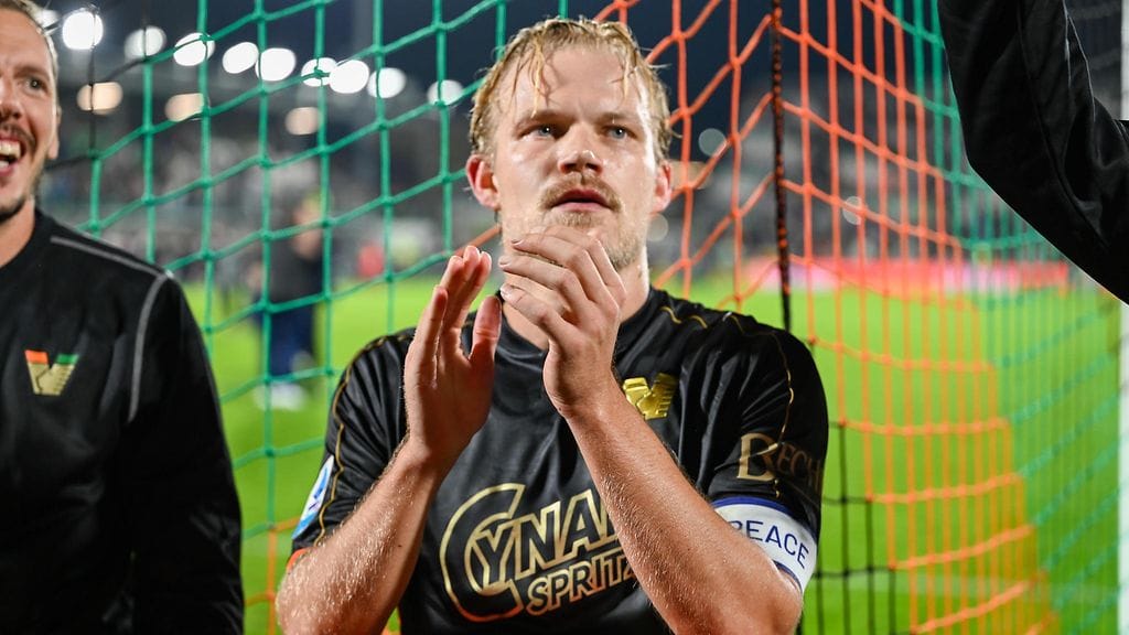 Joel Pohjanpalo siirtyy Palermon riveihin.