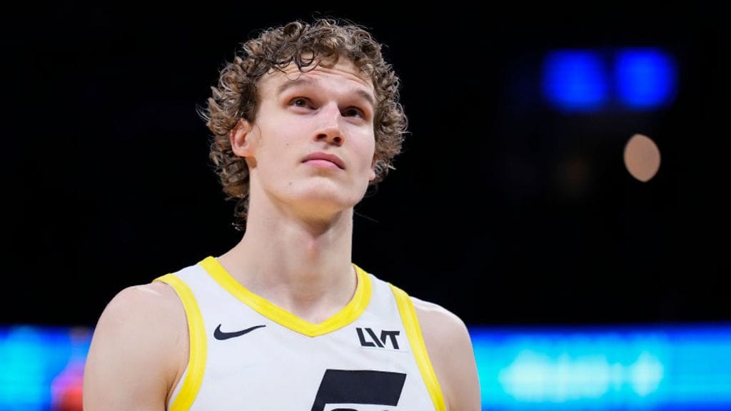 Lauri Markkanen oli taas sivussa Utah Jazzin kokoonpanosta alaselkävaivojen vuoksi.