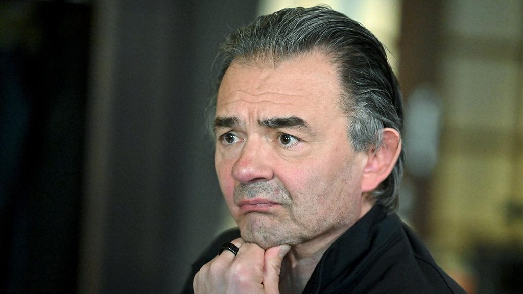 Mikael Kotkaniemi valmentaa Pikkuleijonia.