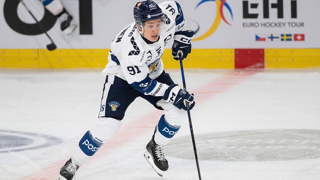 Oliver Kapanen.