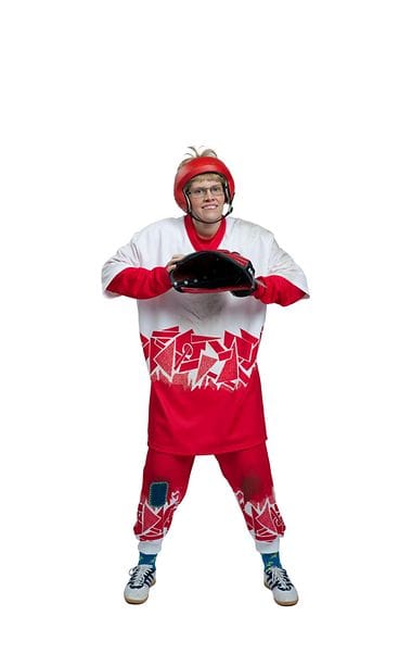 putous_kausi_17_hahmokuvat_Annika_Hartikka_Pasi_Pesapallisti_01