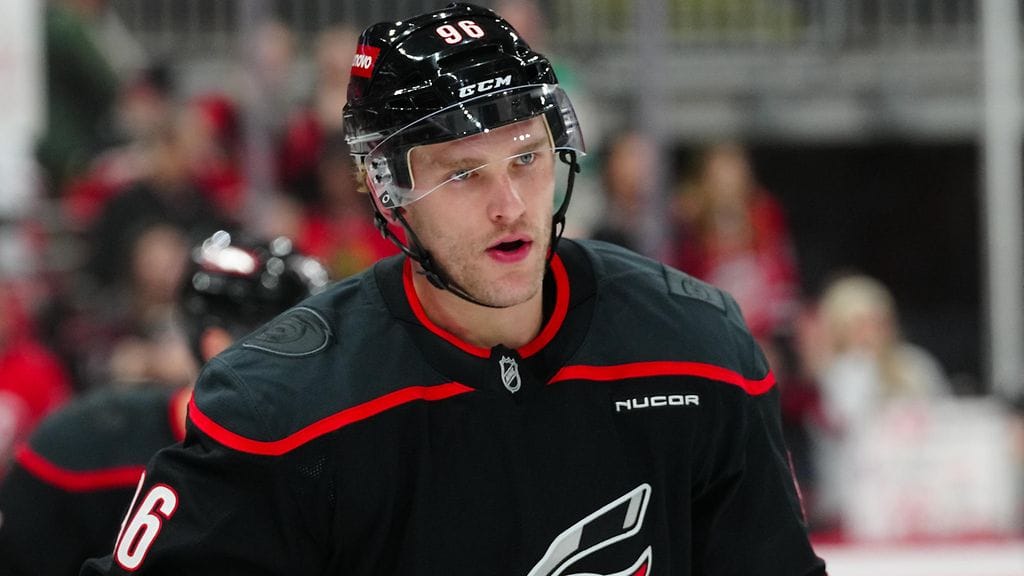 Mikko Rantanen on alaraajavamman takia sivussa Utah-ottelusta.