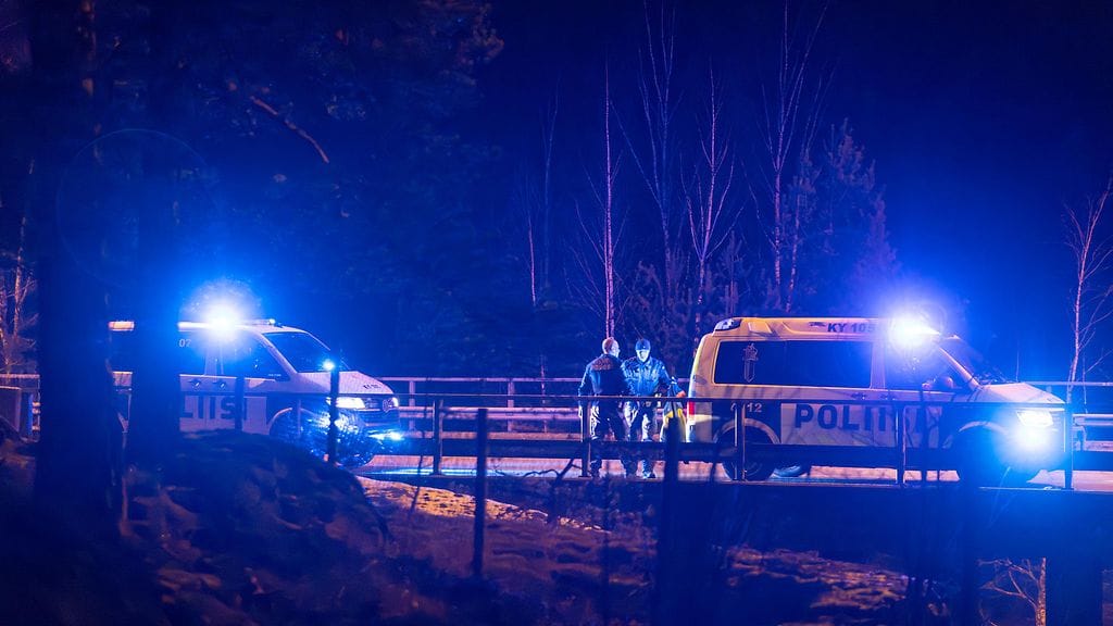 Pahoinpitely tapahtui keskellä Hyväntuulentietä lauantai-iltana kello 23 aikoihin.