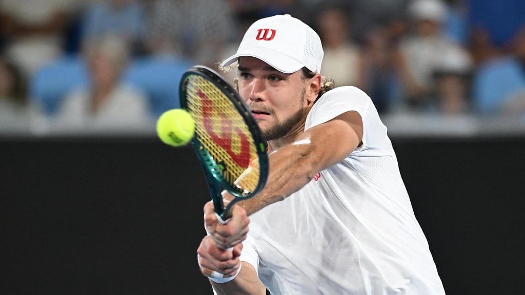 Otto Virtanen kaatoi kovan luokan pelaajan.