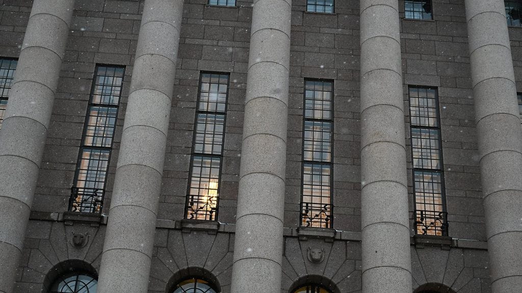 Avoimen kirjeen on allekirjoittanut 12 entistä ympäristöministeriä.