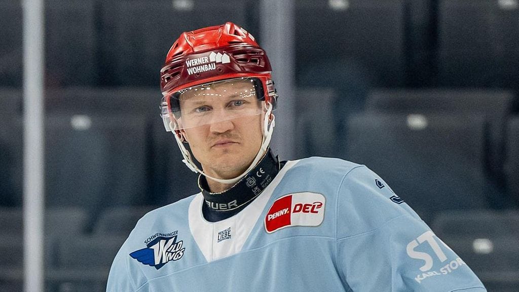 Teemu Pulkkinen siirtyy Sveitsiin.