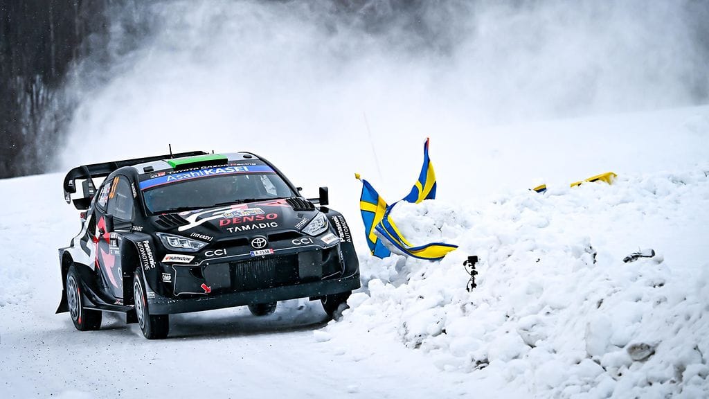 Elfyn Evans vauhdissa Ruotsissa.