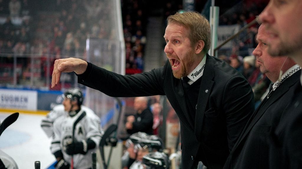 Tommi Miettinen sai lähteä.