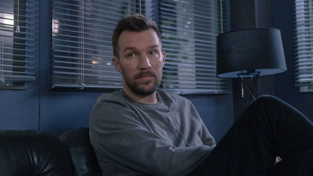 Näyttelijä Olli Rahkonen tähdittää Harjunpää-sarjaa