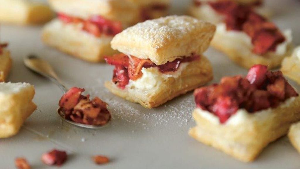 Nämä pienet piirakat tai leivokset voi valmistaa airfryeria hyödyntäen.