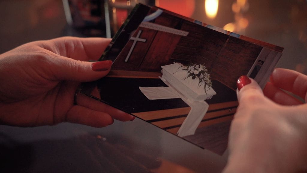 Asian ytimessä.doc: Wiljamin hautajaiset