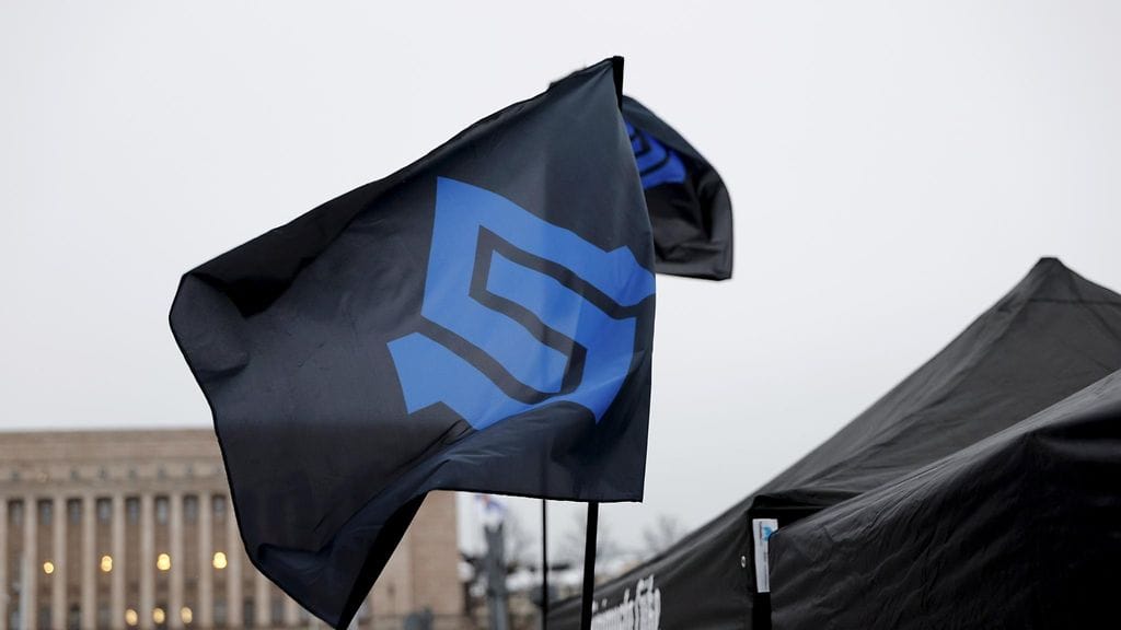 Sinimusta liike on avoimen rasistinen ja fasistinen.