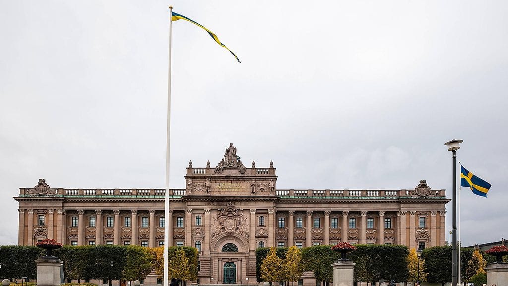 Kuvassa Ruotsin valtiopäivätalo eli parlamenttitalo.