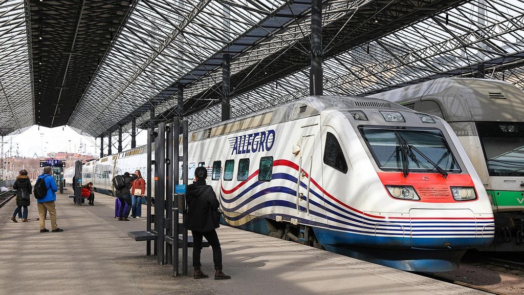 VR keskeytti Allegro-junien liikennöinnin Helsingin ja Pietarin välillä maaliskuussa 2022.