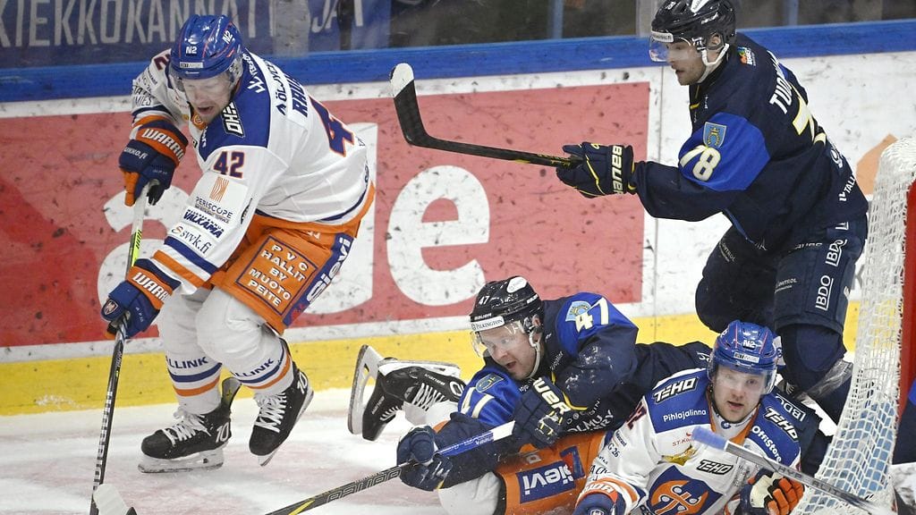 Tappara ja Kiekko-Espoo saattavat kohdata toisensa ensimmäisellä pudotuspelikierroksella, jossa ottelut on ahdettu vain yhden viikon sisään.