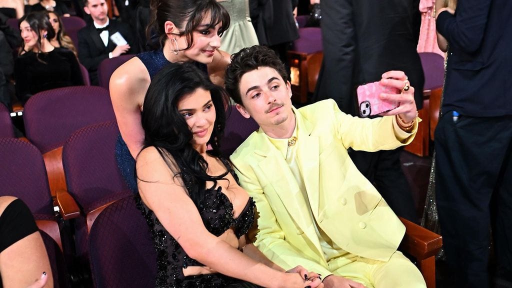 Kylie Jenner jätti väliin Oscar-gaalan punaisen maton.