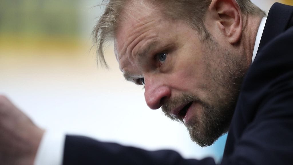 Petri Matikainen (kuvassa) astelee Kärppien päävalmentajaksi.