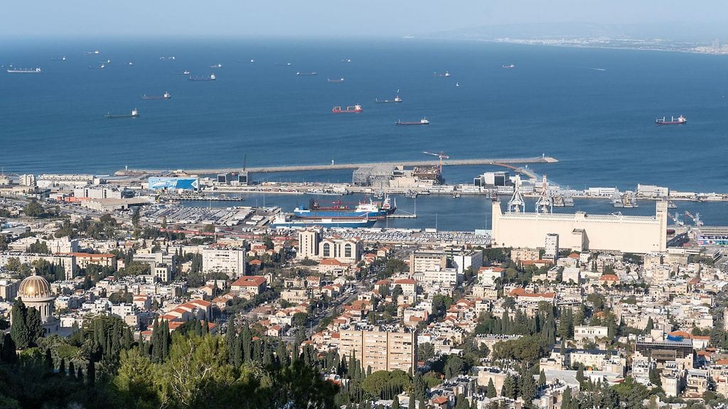 Joukkopuukotus tapahtui Haifan kaupungissa Pohjois-Israelissa. Kuvassa Haifan kaupunki joulukuussa 2024.