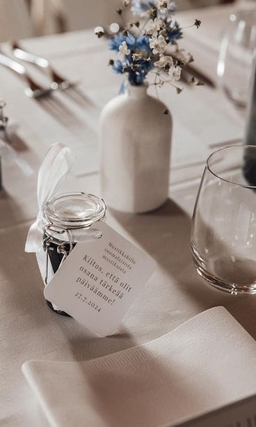 Marjukan ja Patrikin häät läksiäislahja