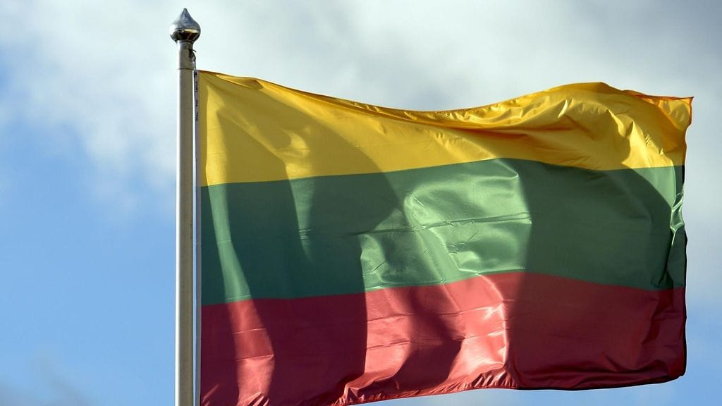 Liettuasta tulee ensimmäinen valtio, joka vetäytyy niin kutsutusta humanitaarisesta aseriisuntasopimuksesta.