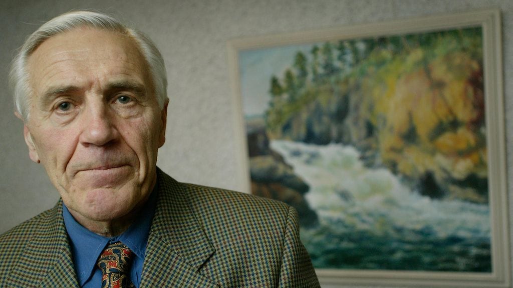 Olavi Salonen on poissa.