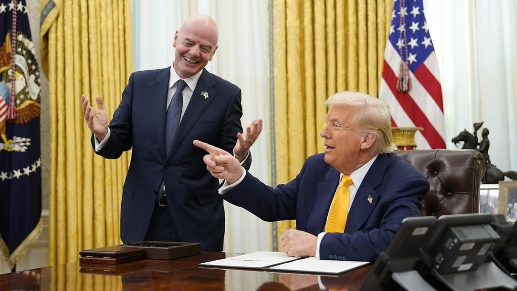 FIFA:n puheenjohtaja Gianni Infantinolla ja Yhdysvaltojen presidentti Donald Trumpilla on läheiset välit.