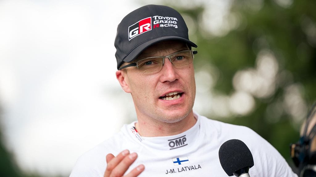 Jari-Matti Latvala historic-luokan EM-rallia Espanjassa.