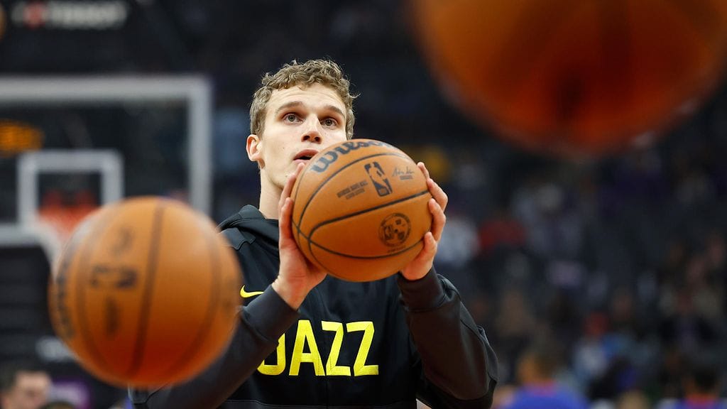 Lauri Markkanen pelasi vain ottelun ensimmäisellä puoliskolla Torontoa vastaan.