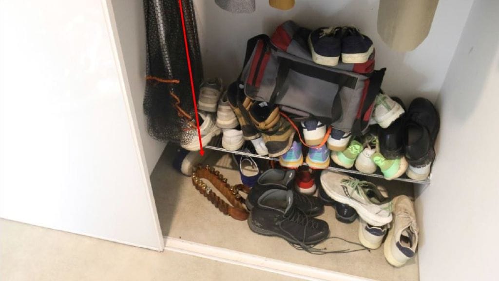 eteisen kaapissa panosvyö