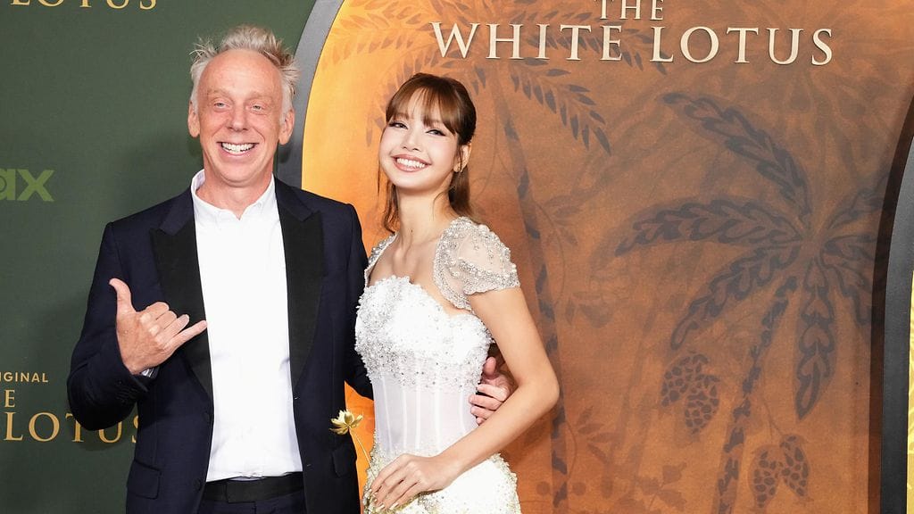 20.03 AOP Mike White ja Lisa