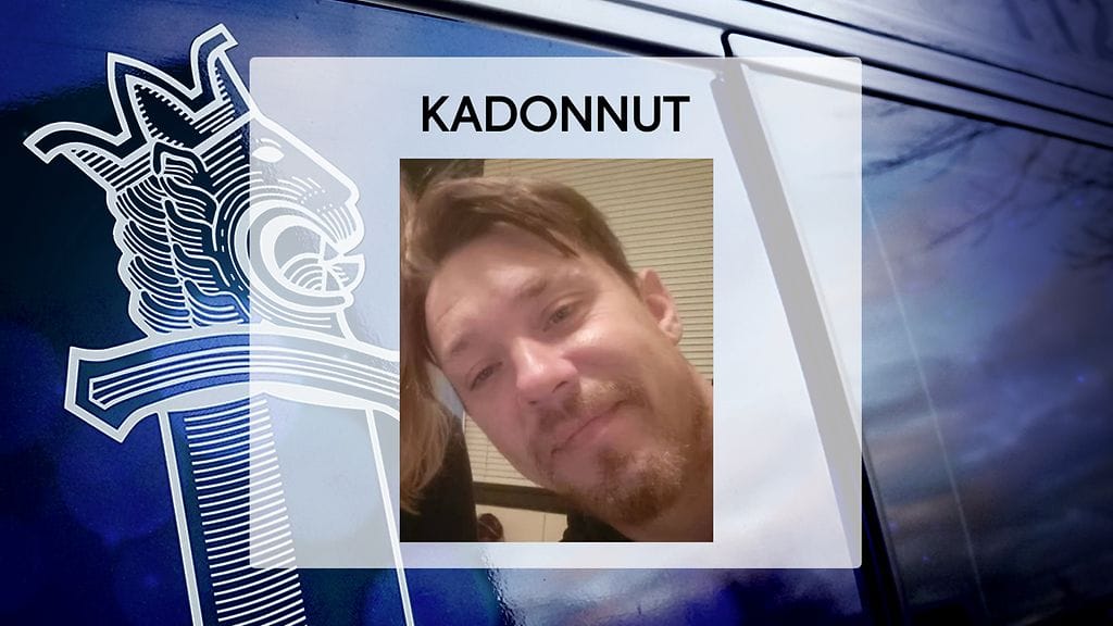 Oletko nähnyt tätä miestä? Poliisi etsii Pedersöressä kadonneeksi ilmoitettua Matias Björkmania.