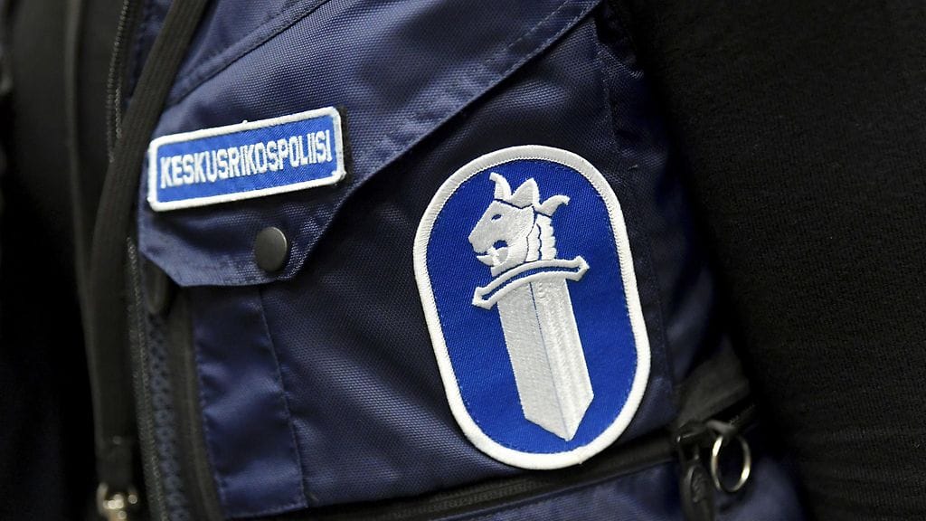 Keskusrikospoliisi (KRP) kertoo MTV Uutisille käynnissä olevista esitutkinnoista, joissa kuutta henkilöä epäillään lasta seksuaalisesti esittävän kuvan hallussapidosta. Tutkinnat liittyvät maailmanlaajuiseen operaatioon.