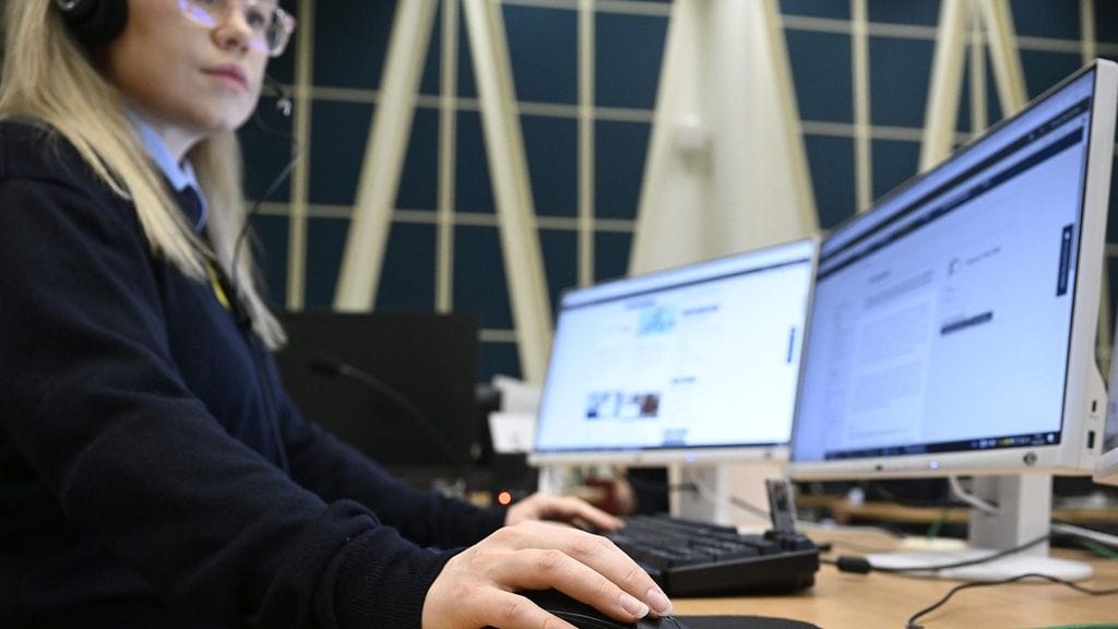 Mielenterveysongelmat, päihdeongelmat, nuorison pahoinvointi ja hatkalaiset näkyvät myös hätäkeskuspuheluissa.