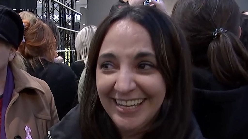 2103-.00_02_23_03.Still006